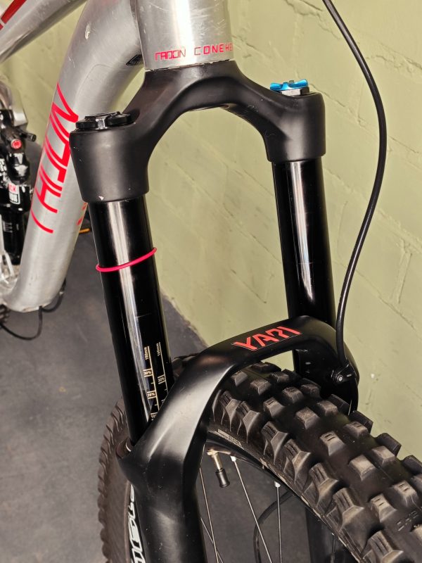 Radon Slide 150 27.5 M