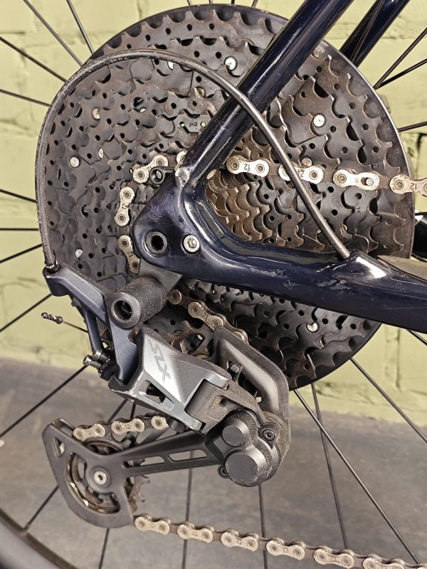 Specialized Sirrus L 28