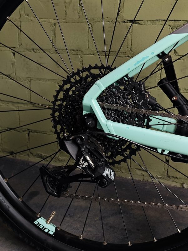 Cube Access 27.5 S