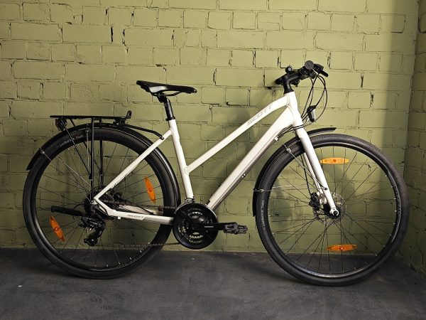 Scott sub 28 L
