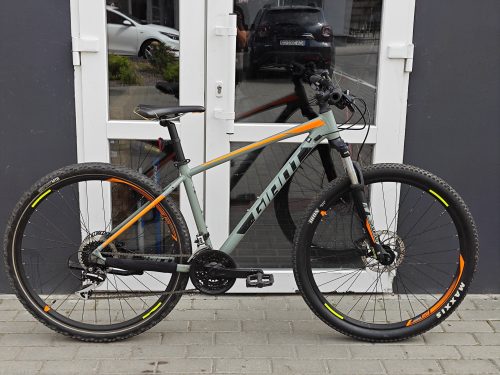 Giant Talon 29 M
